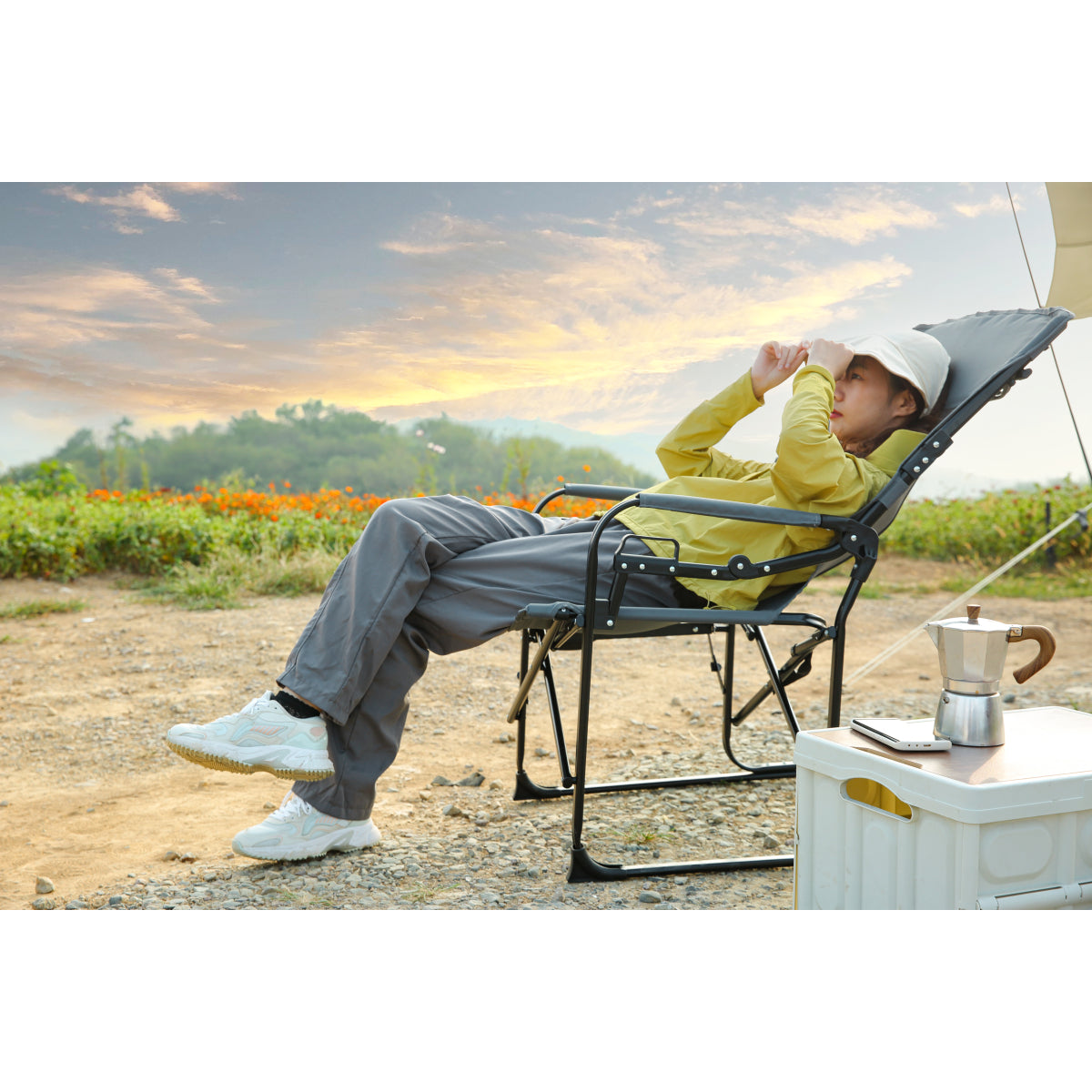 Camping Directors Chair, Heavy Duty,Oversized Portable Folding Chair with Side Table, Pocket for Beach, Fishing,Trip,Picnic,Lawn 
Grey